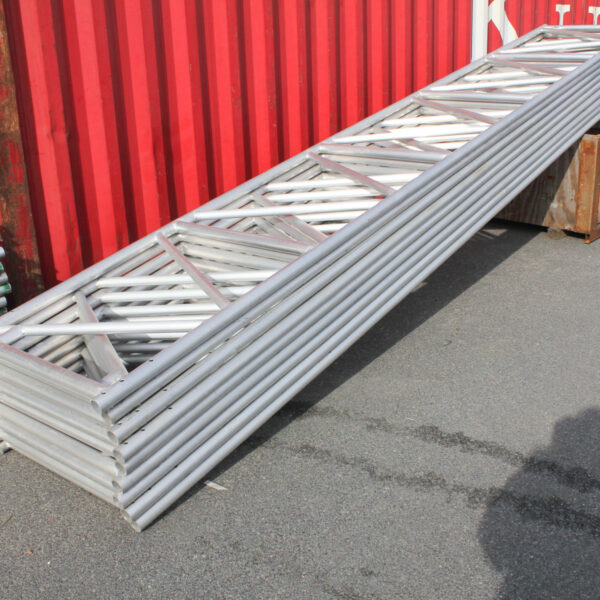 750mm Aluminium Scaffman Beams - Image 2